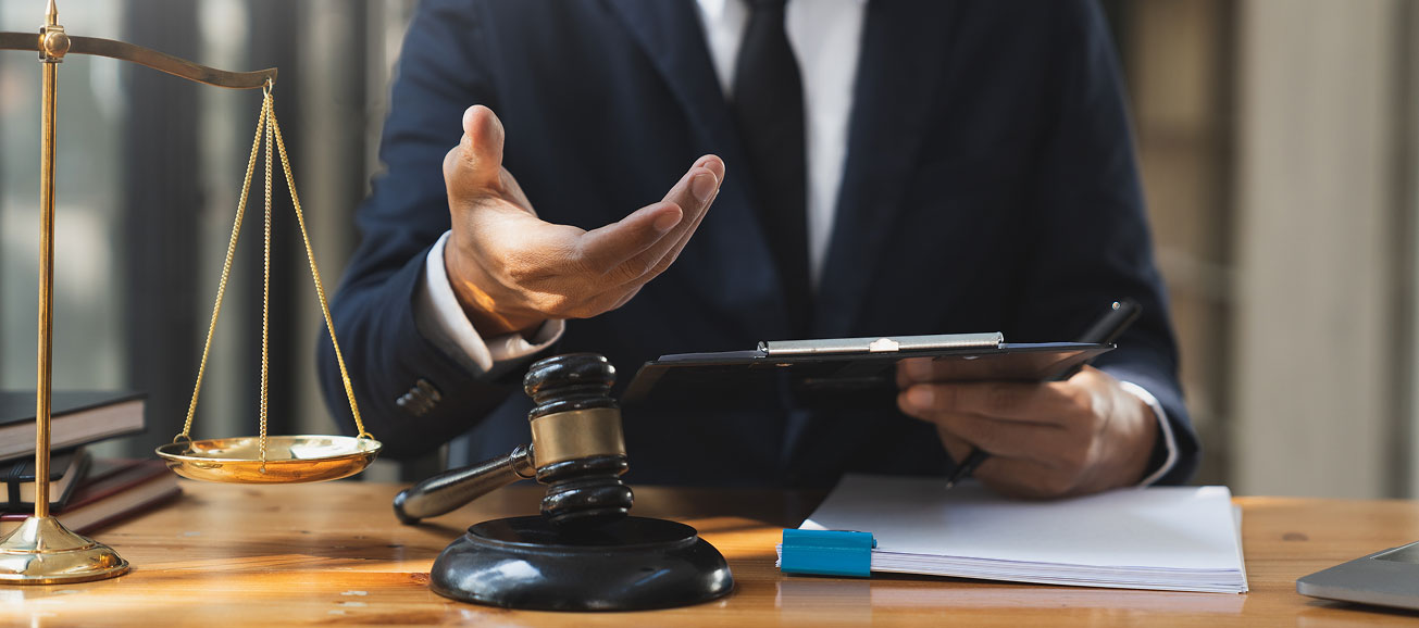 gavel